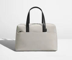 Front view of the Everywhere duffle bag