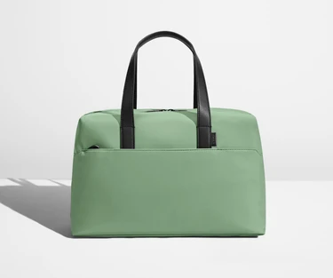 Front view of the Everywhere duffle bag