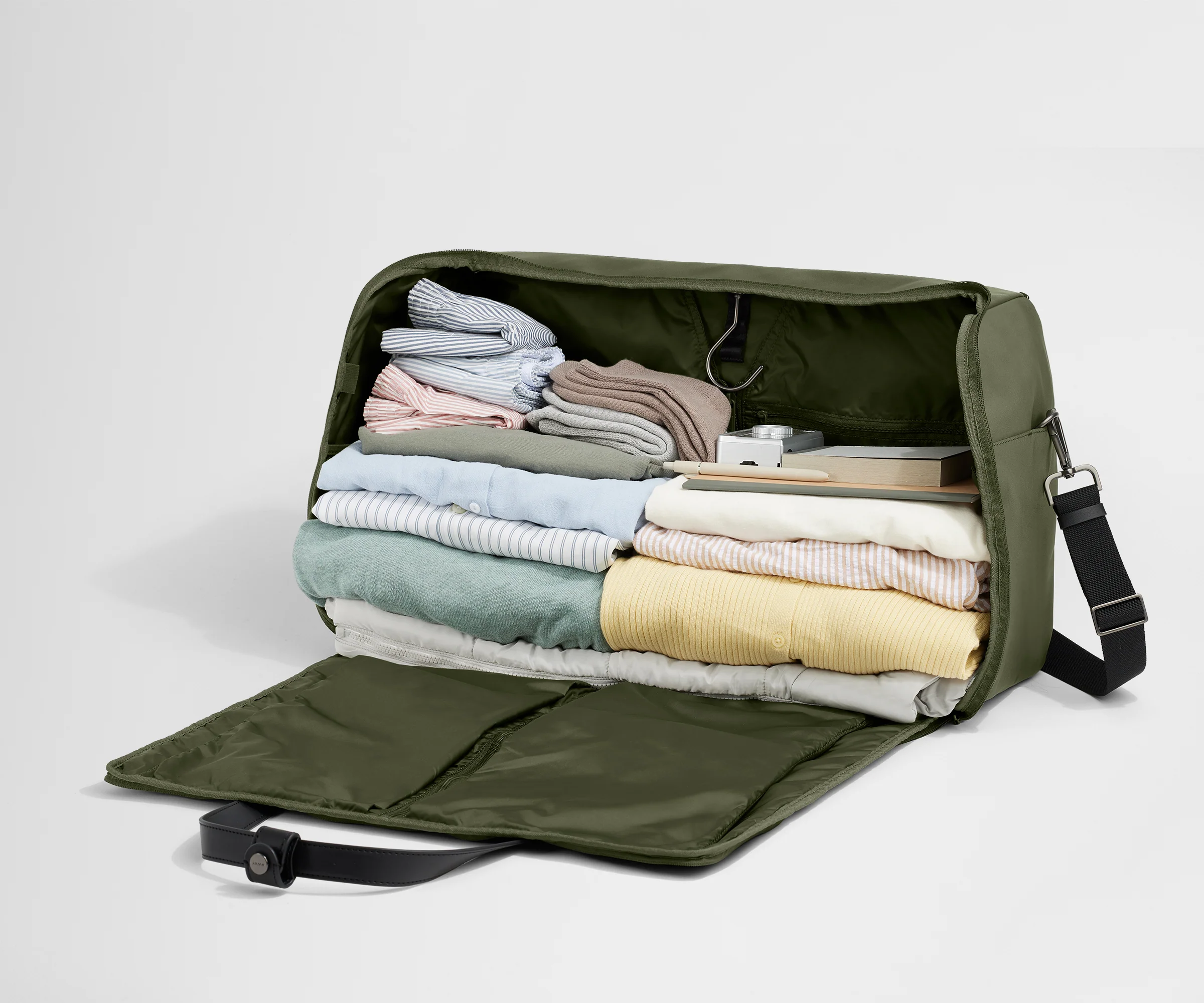 Garment Duffle in Olive Green