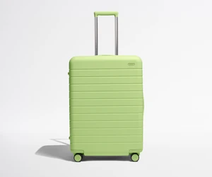 The Medium in Matcha Milk Green