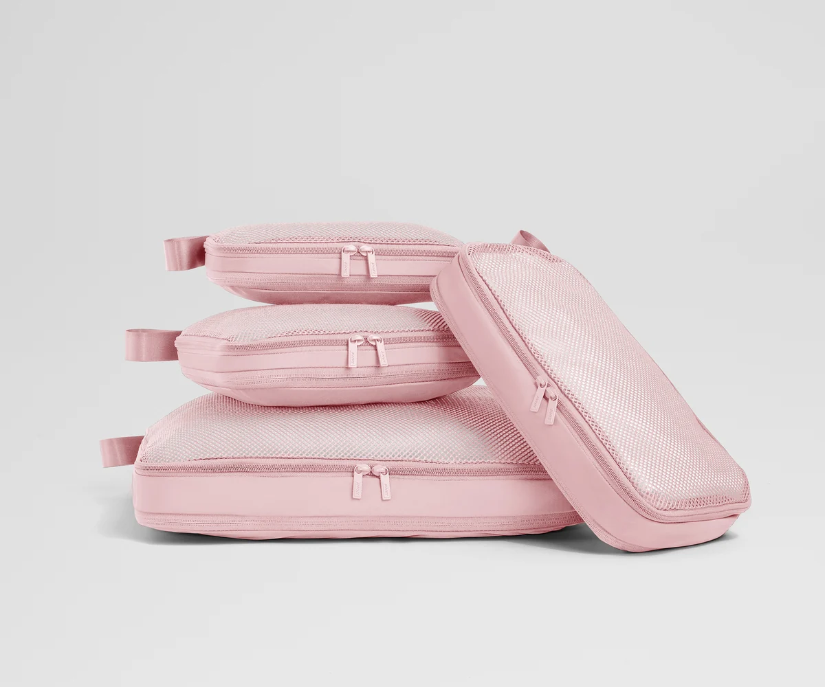 Compression Packing Cubes in Blush Pink