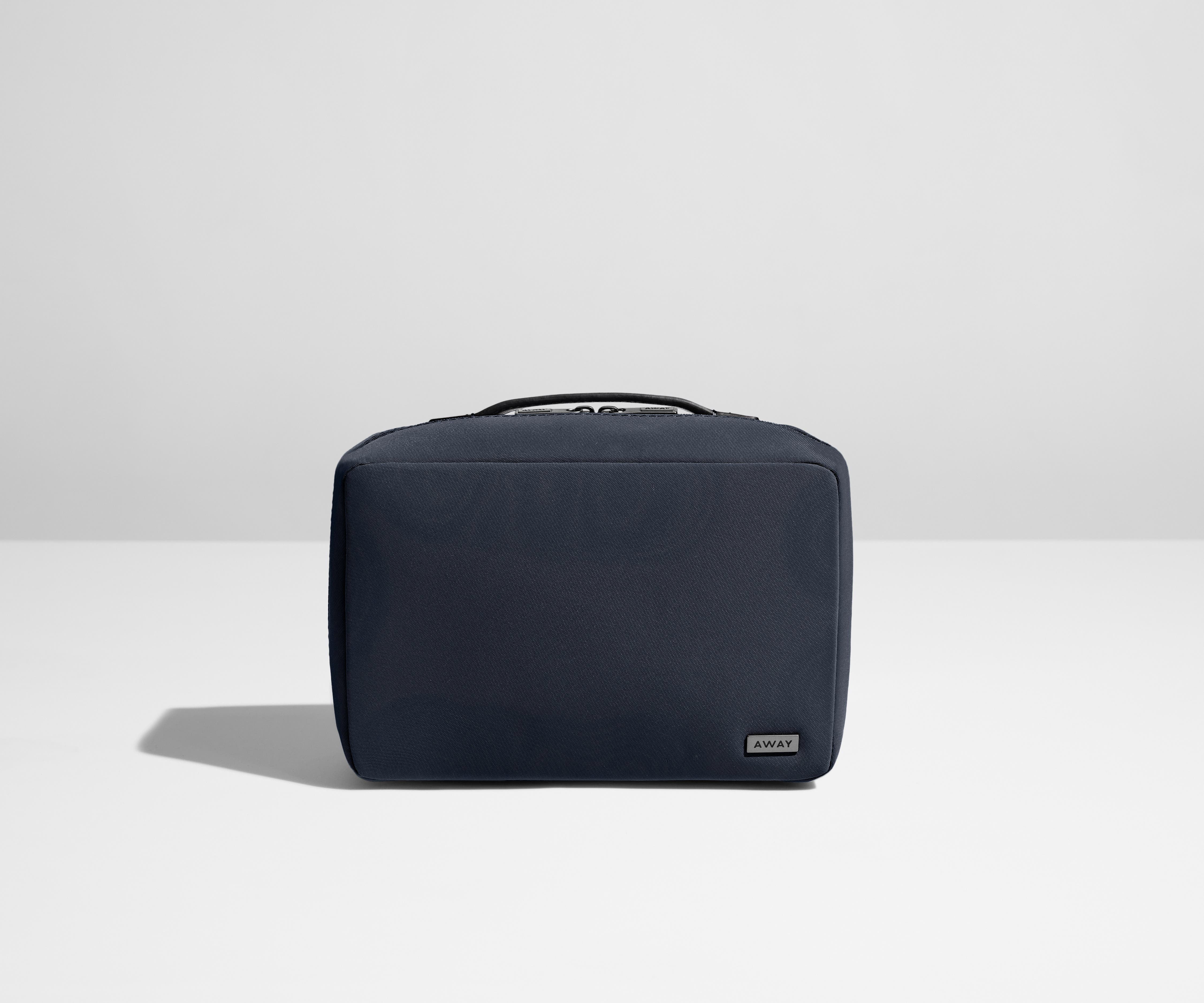 The Small Toiletry Bag | Navy Blue