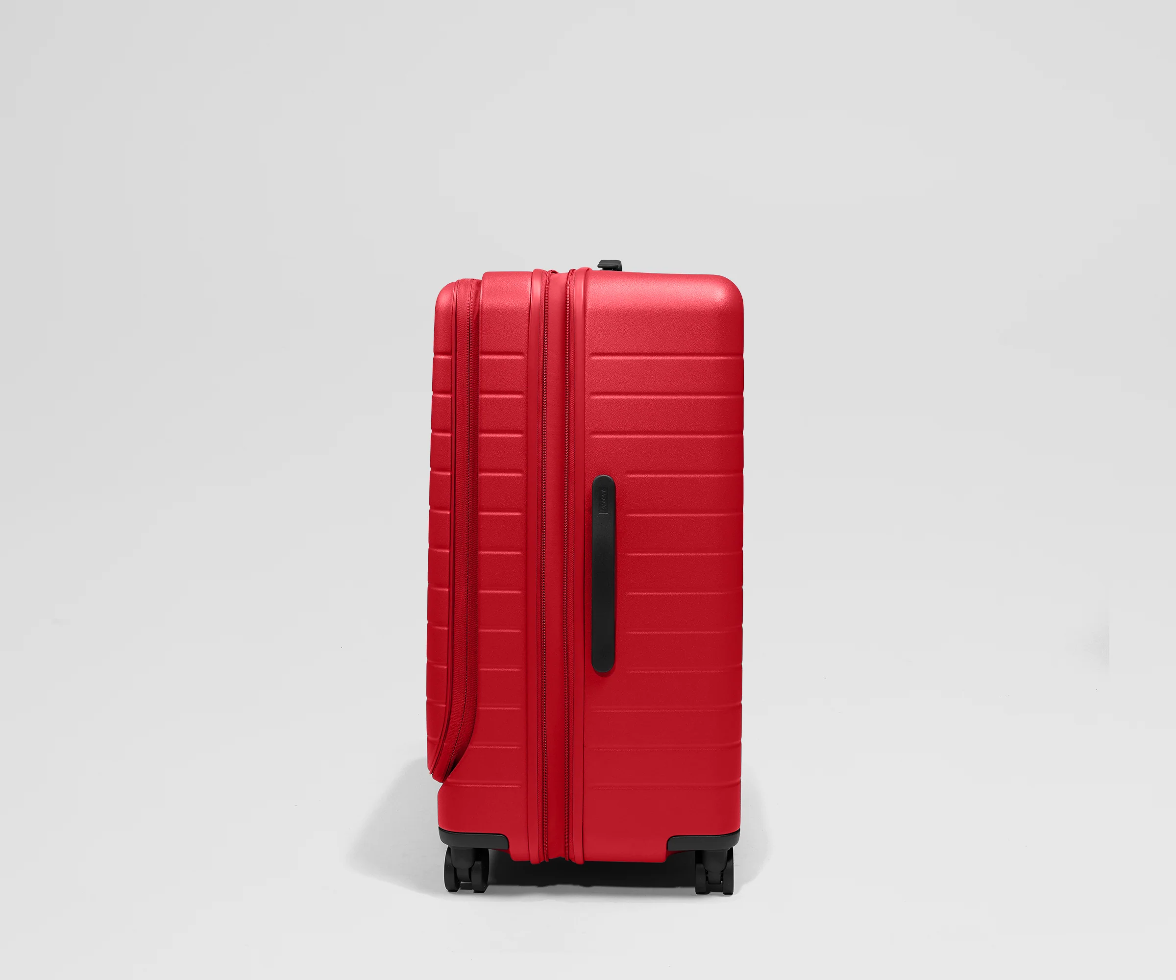 Topside Medium Trunk in Cherry Red