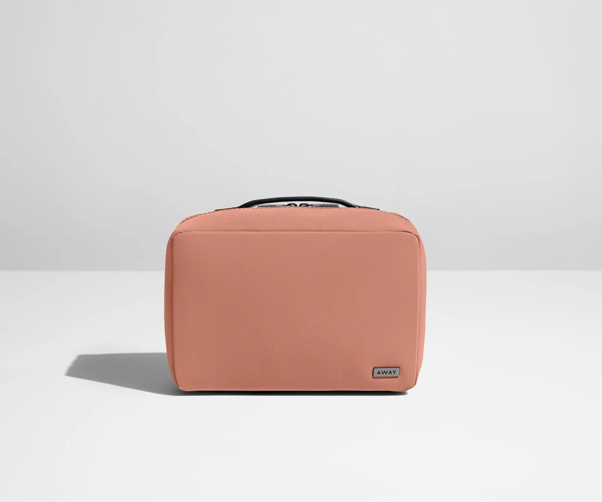 The Small Toiletry Bag | Clay Pink