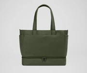 Front view of the Double Diaper Tote