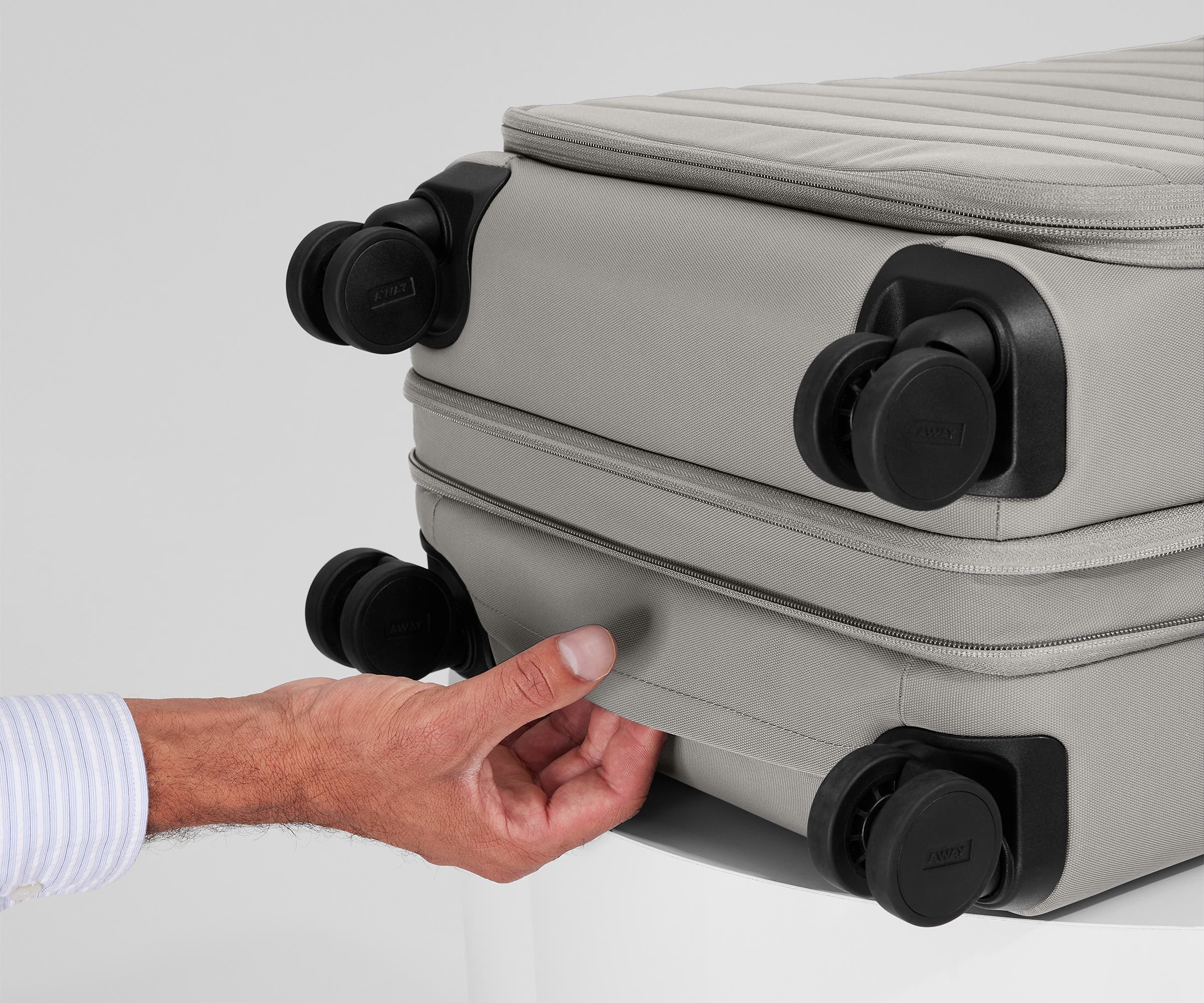 Underside grab handle